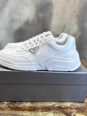 PRADA SNEAKER