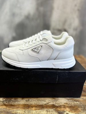 PRADA SNEAKER