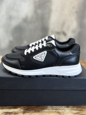 PRADA SNEAKER