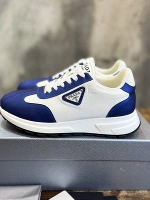 PRADA SNEAKER