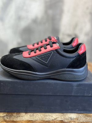 PRADA SNEAKER