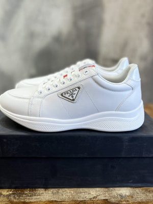 PRADA SNEAKER