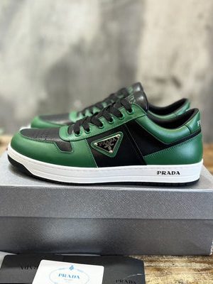 PRADA SNEAKER