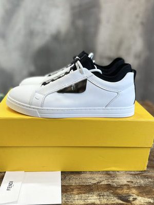 FENDI SNEAKER
