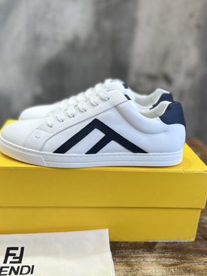FENDI SNEAKER