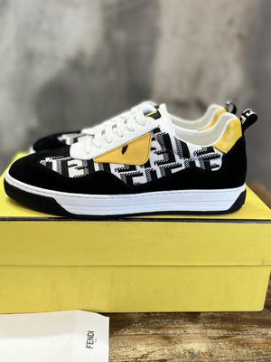 FENDI SNEAKER