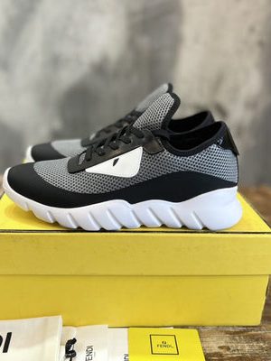 FENDI SNEAKER