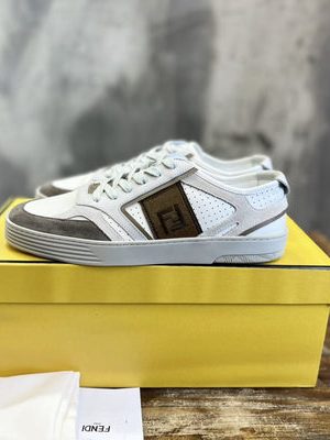 FENDI SNEAKER