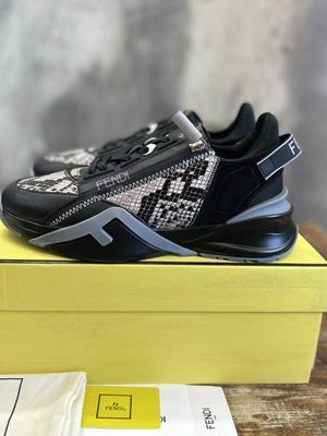 FENDI SNEAKER