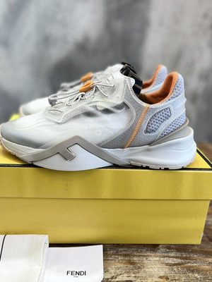 FENDI SNEAKER