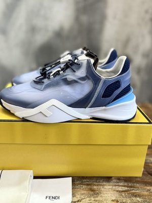 FENDI SNEAKER