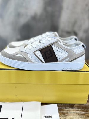 FENDI SNEAKER