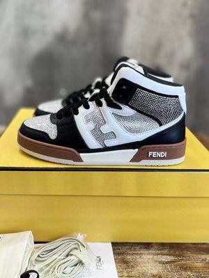 FENDI SNEAKER