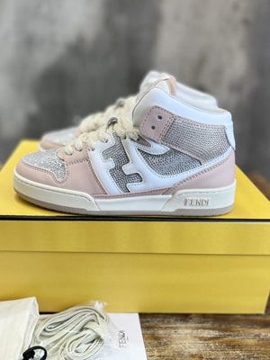 FENDI SNEAKER