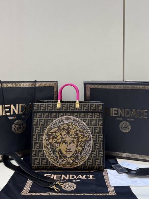FENDI BAG