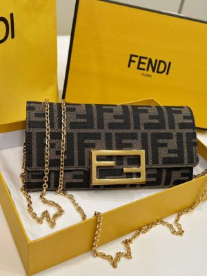FENDI BAG