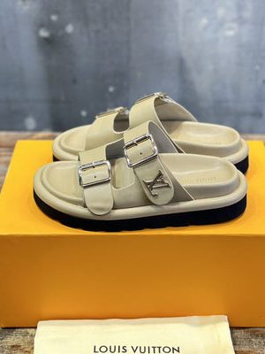LV SANDAL