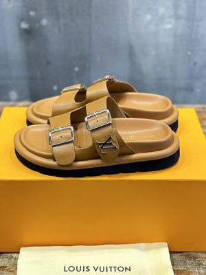 LV SANDAL