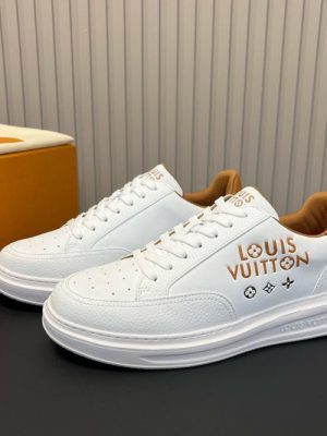 LV SNEAKER