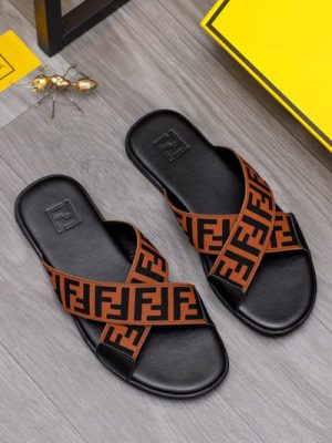 FENDI SANDAL