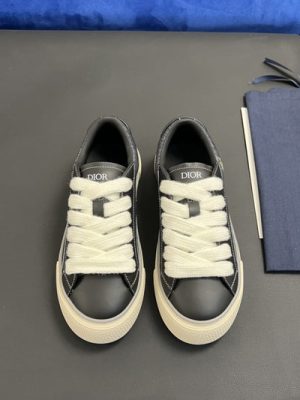 DIOR SNEAKER
