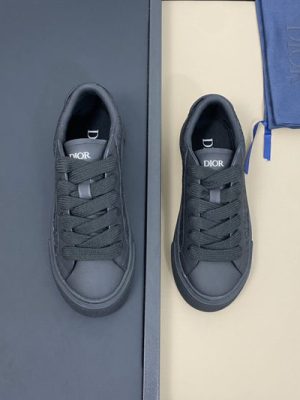 DIOR SNEAKER