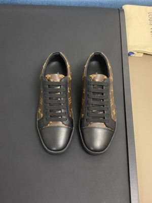 LV SNEAKER