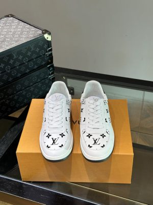 LV SNEAKER