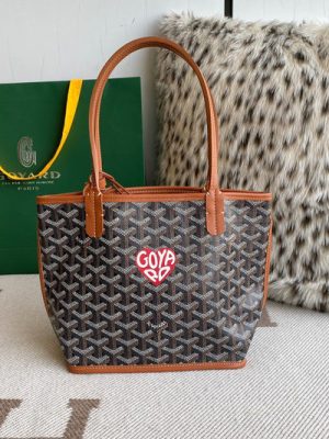 GOYARD BAG