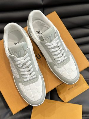 LV SNEAKER