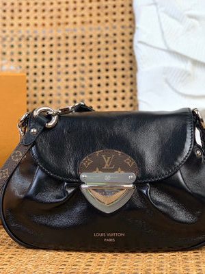 LV BAG (M12192)