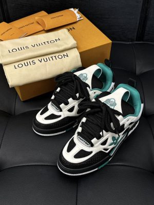 LV SNEAKER