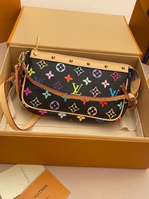 LV BAG (M92649)