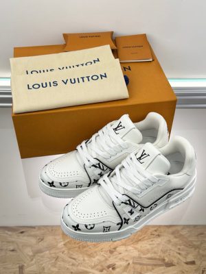 LV SNEAKER