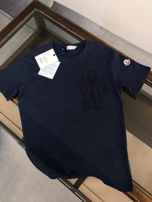 Moncler T-shirt