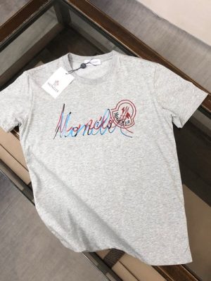 Moncler T-shirt