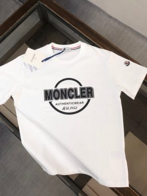 Moncler T-shirt