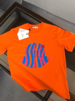 Moncler T-shirt