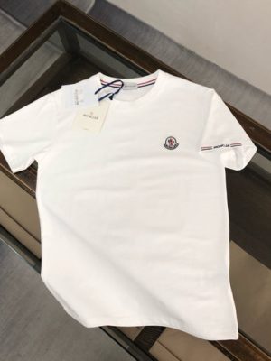 Moncler T-shirt