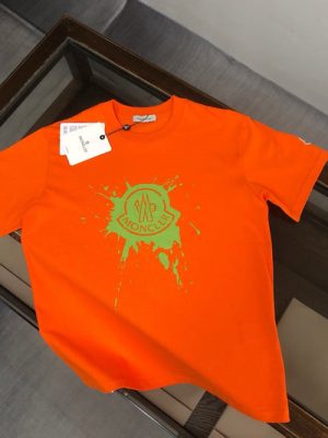 Moncler T-shirt