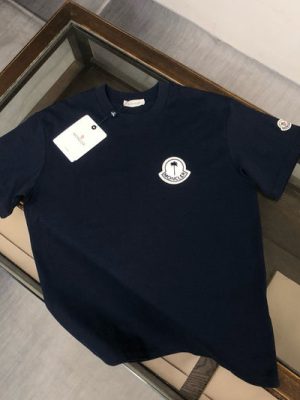 Moncler T-shirt