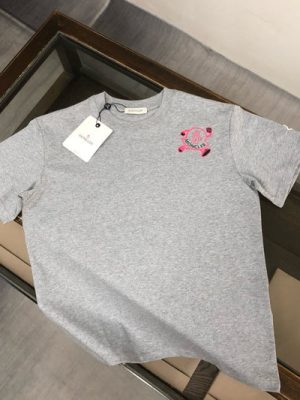 Moncler T-shirt