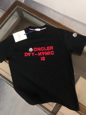 Moncler T-shirt