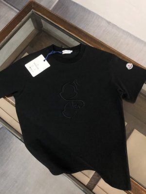 Moncler T-shirt