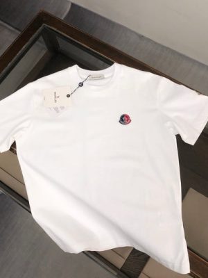 Moncler T-shirt