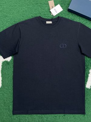 Dior T-shirt