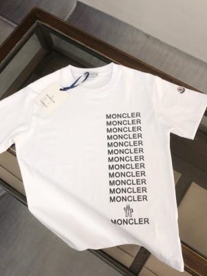 Moncler T-shirt