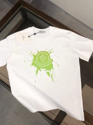 Moncler T-shirt