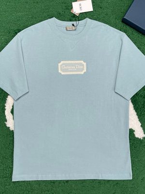 Dior T-shirt