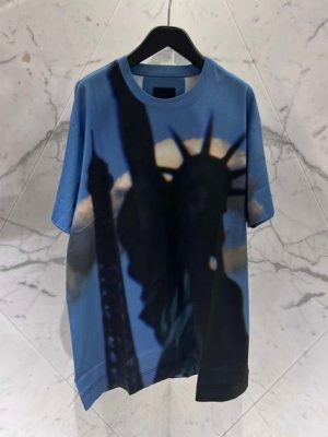 Givenchy T-shirt